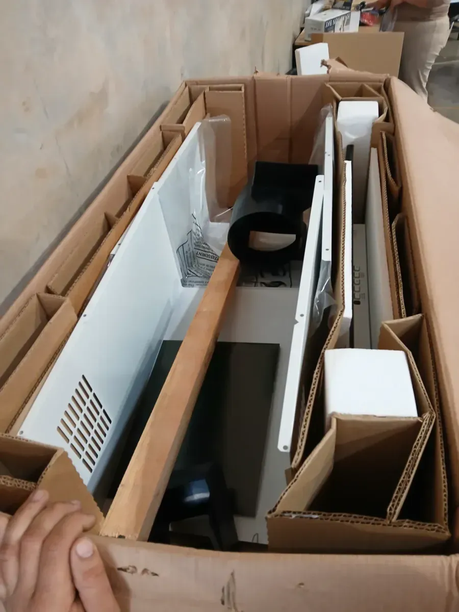 30 in. Wall Mount Range Hood with Light in Matte White, Fingerprint Resistant - image 3