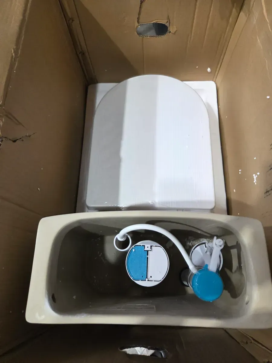 One-Piece 1.1/1.6 GPF Dual Flush Round Toilet in White Soft Close Seat Included - image 2