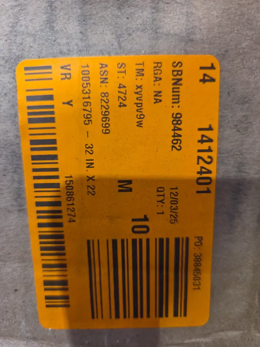 32 in. x 22 in. White Freestanding Utility/Laundry Sink - image 2