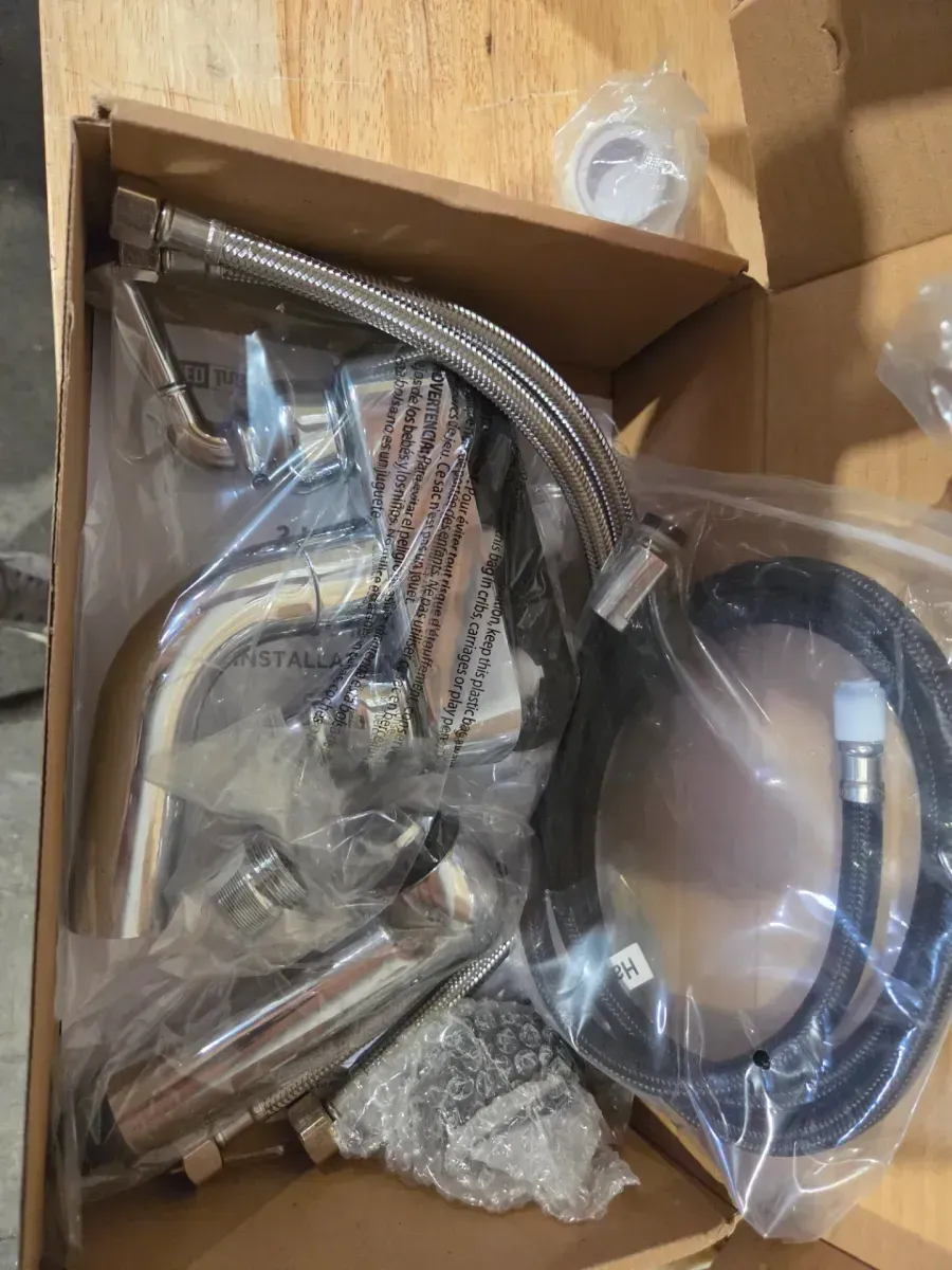 18 in. x 24 in. White Freestanding Utility/Laundry Sink with 2-Hdl Pullout Faucet and Installation Kit - image 5