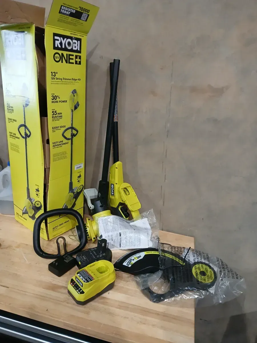 ONE+ 18V 13 in. Cordless Battery String Trimmer/Edger with 4.0 Ah Battery and Charger - image 4