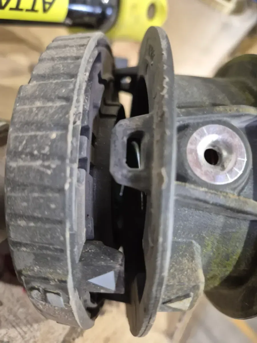 25 cc 2-Stroke Attachment Capable Full Crank Straight Gas Shaft String Trimmer - image 6