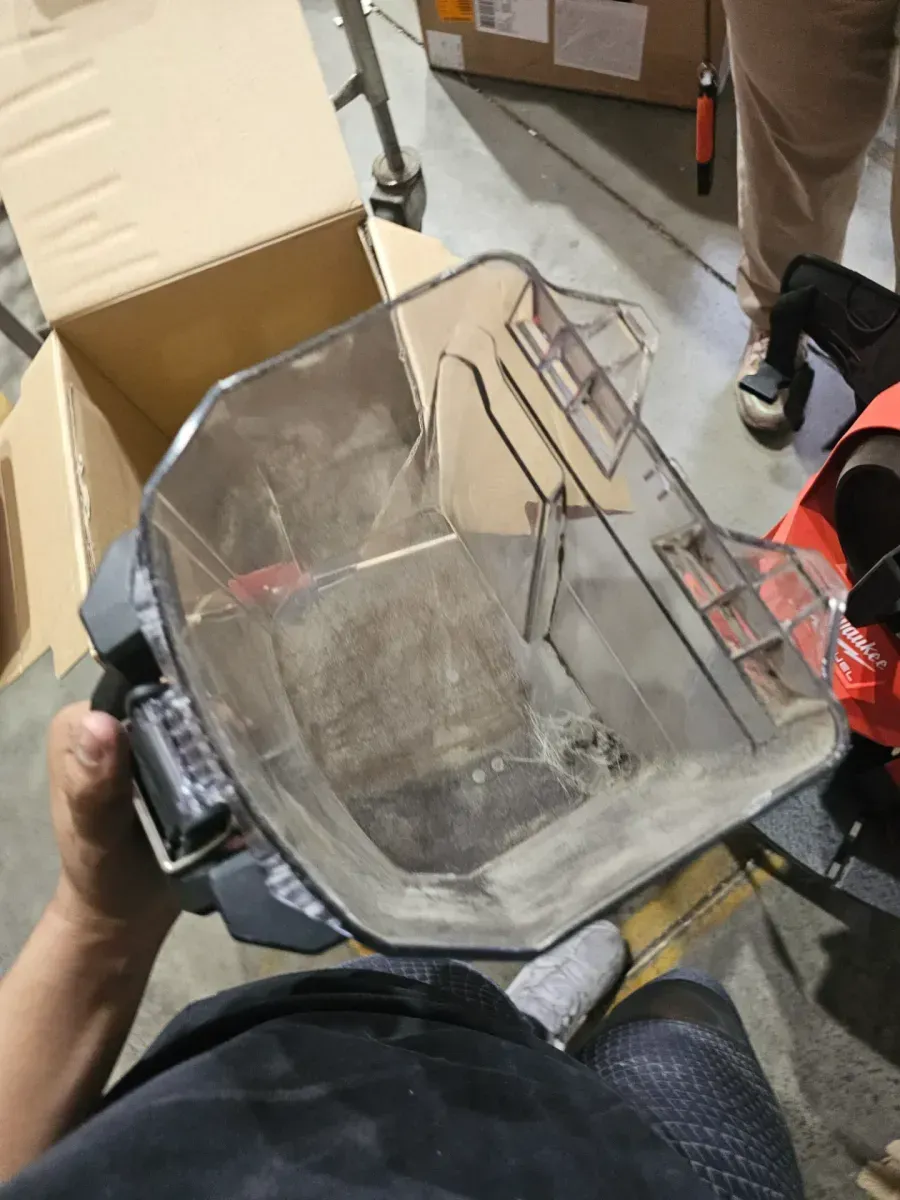 M18 FUEL 18-Volt Lithium-Ion Brushless Red HEPA Multisurface 1 Gal. Cordless 3-in-1 Backpack Vacuum (Vacuum-Only) - image 6