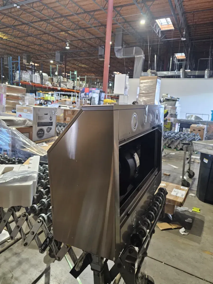 Professional 30 in. 400 CFM Ducted Under Cabinet Range Hood in Stainless Steel w/ LED Lights and Dishwasher Safe Filter - image 4