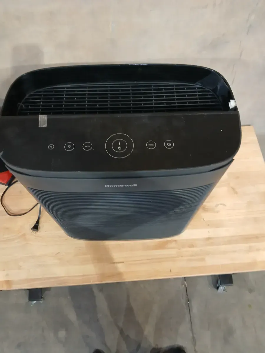 Honeywell PowerPlus HEPA Air Purifier, Extra-Large Room (530 sq. ft.) Black - image 5