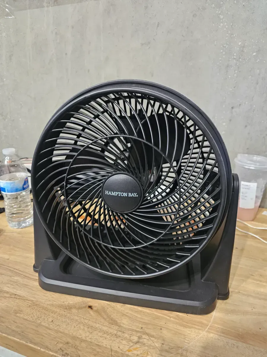 11 in. 3 Speed Portable Desk Fan in Black - image 2
