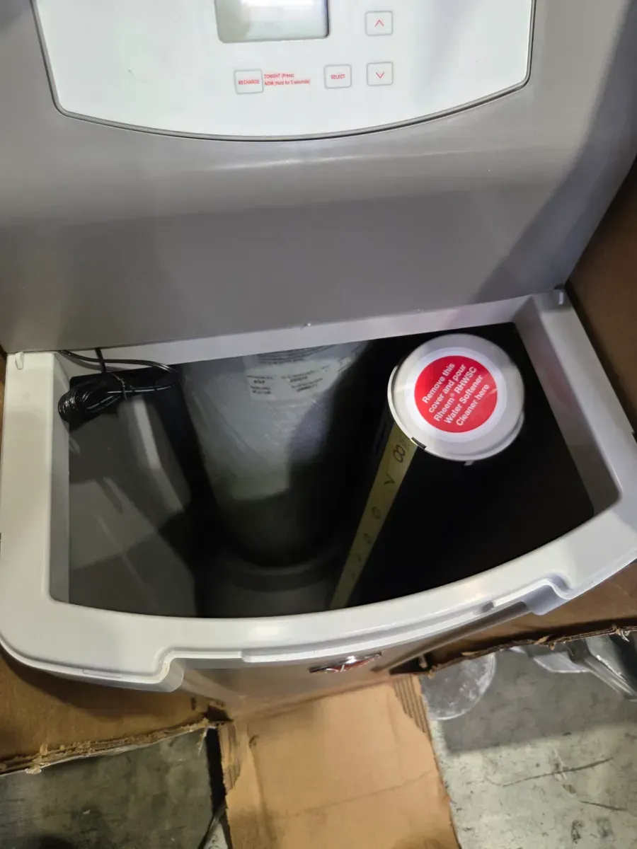 32,000 Grain Preferred Home Water Softener for Hard Water and Iron Reduction - image 3