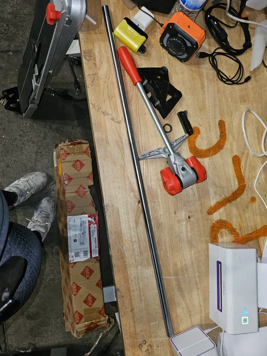 Rubi Speed 72 N 28 in. Tile Cutter with Tungsten Carbide Blade and Replacement Blade - image 3