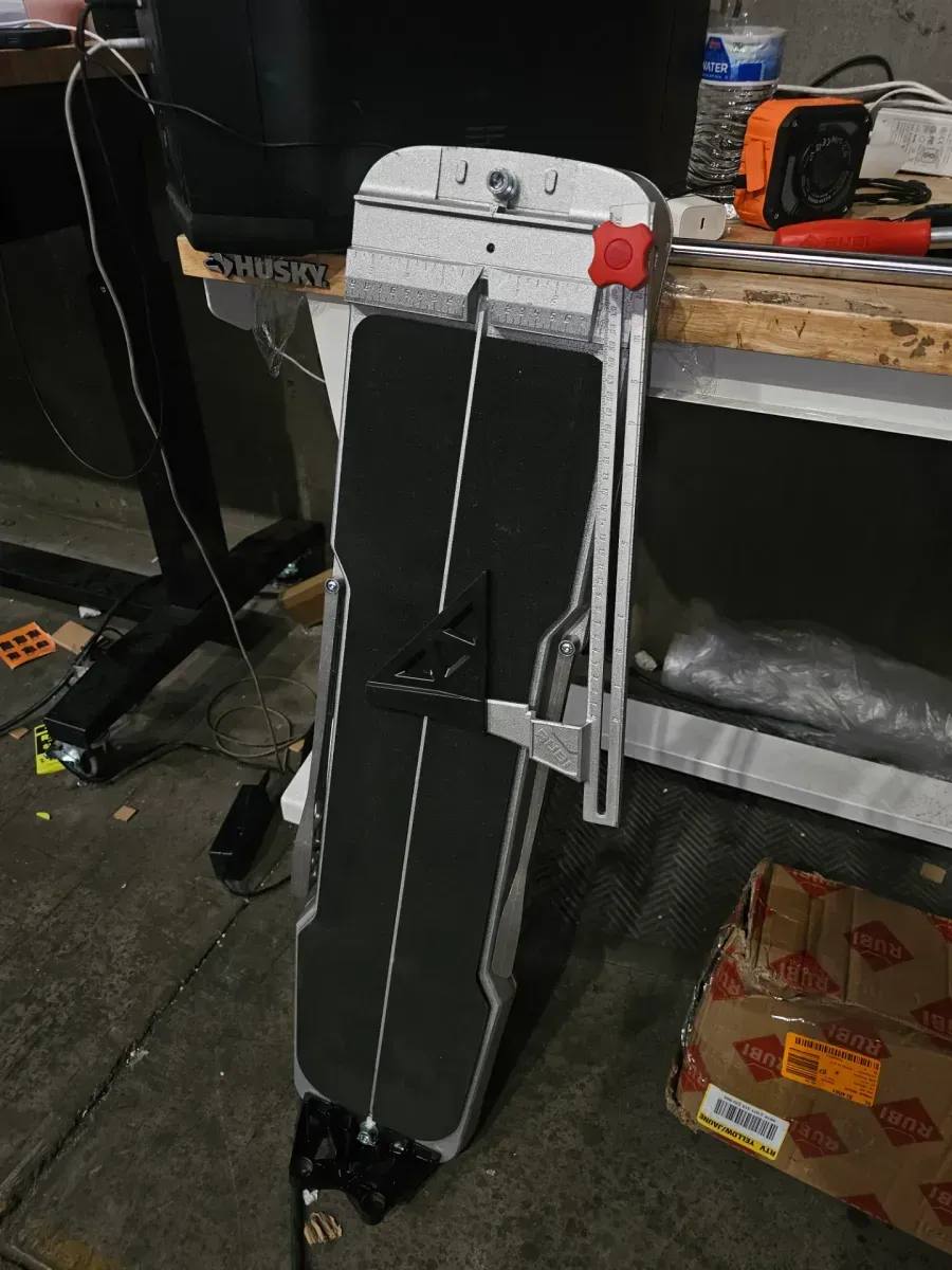 Rubi Speed 72 N 28 in. Tile Cutter with Tungsten Carbide Blade and Replacement Blade - image 4