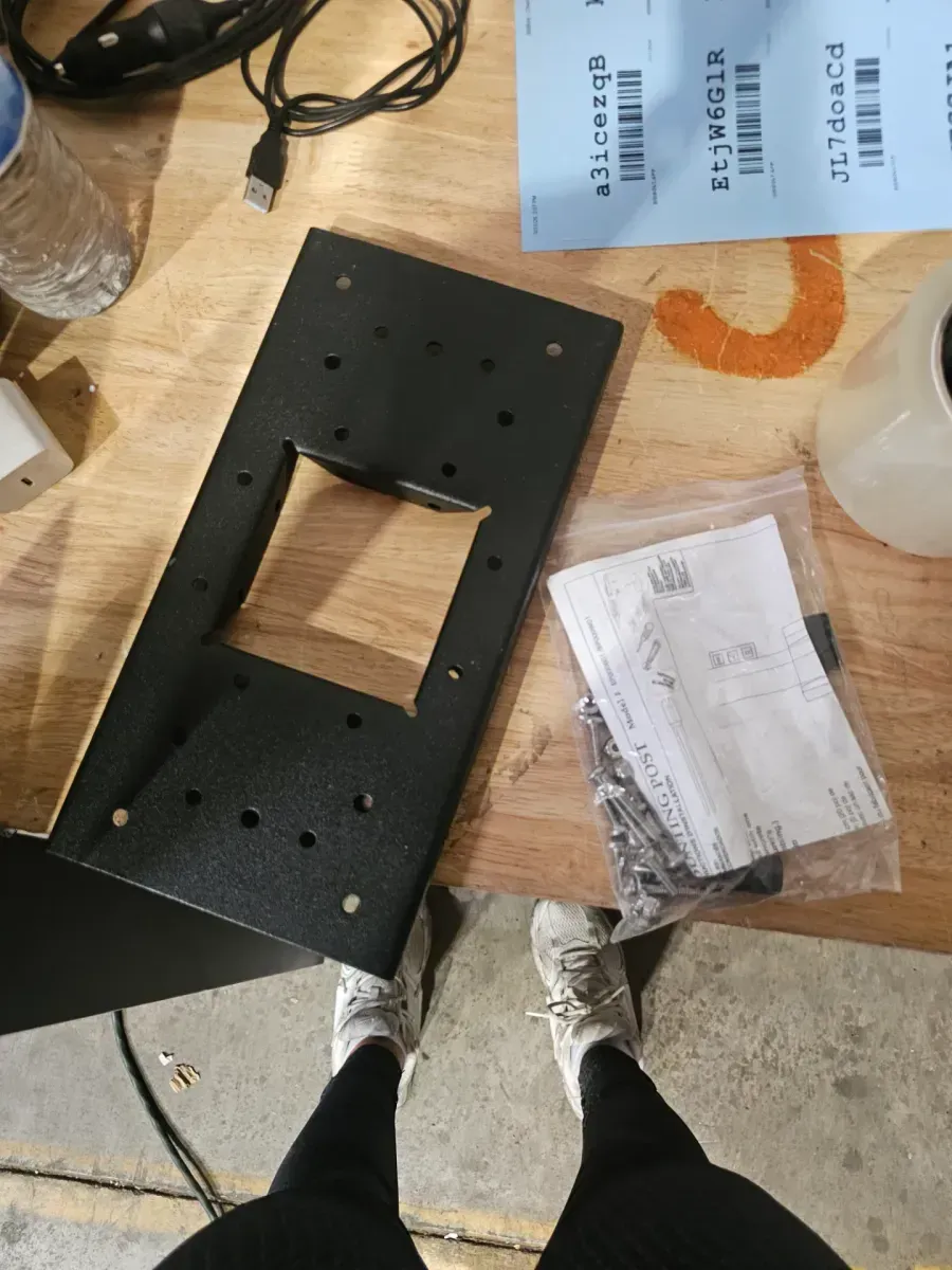 Brighton Aluminum, Top Mount, Mailbox Post, Black - image 2