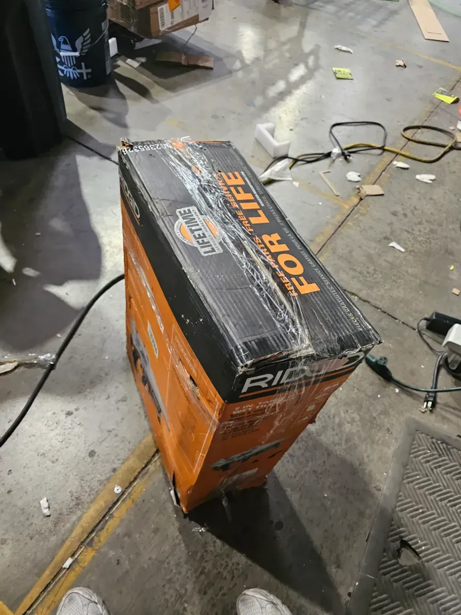 RIDGID 6.5-Amp 7 in. Blade Corded Table Top Wet Tile Saw - image 6