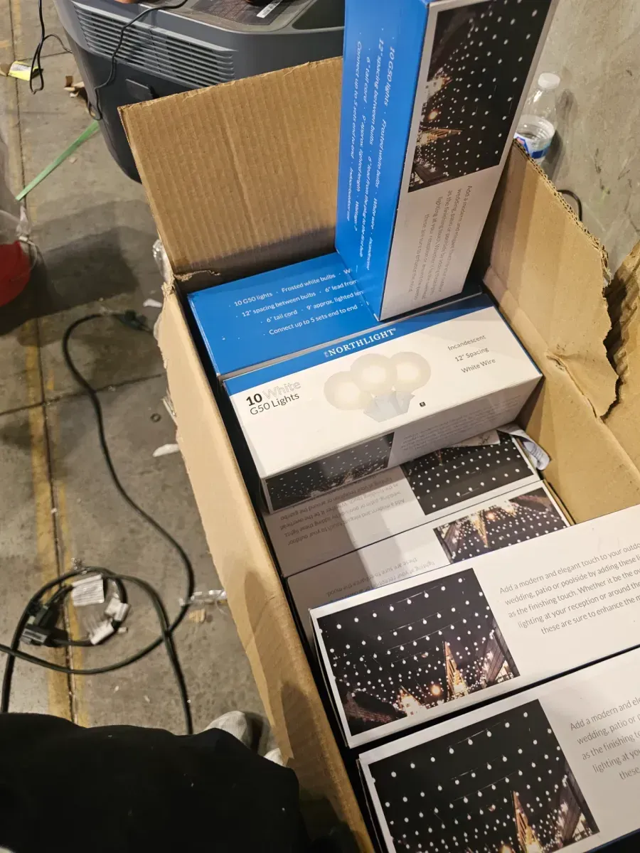 *** Pack of 15 *** 9 ft. 10-Light Frosted White G50 Globe Christmas Light Set with White Wire - image 3