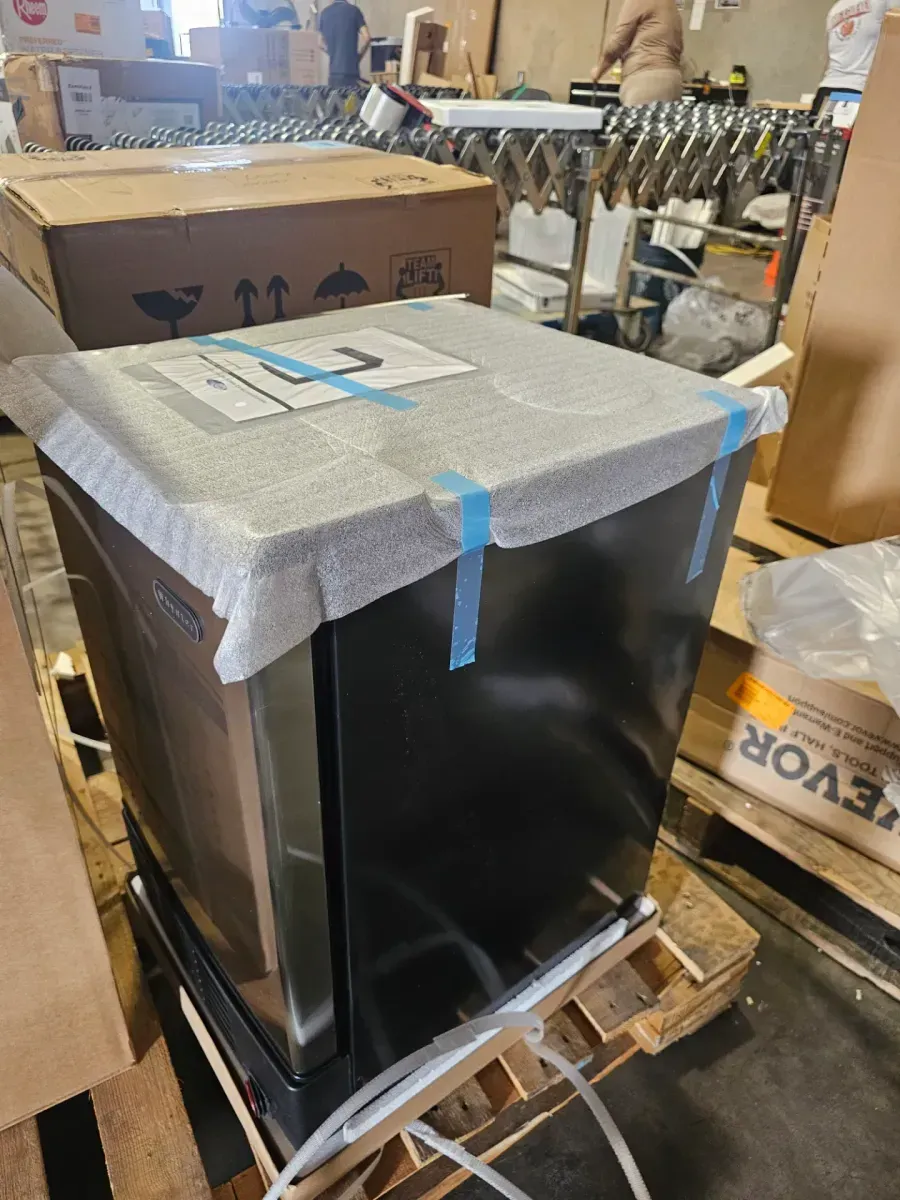 15 in. 12 lbs Built-In Ice Maker Crescent-shaped Ice Energy Star in Stainless Steel - image 2