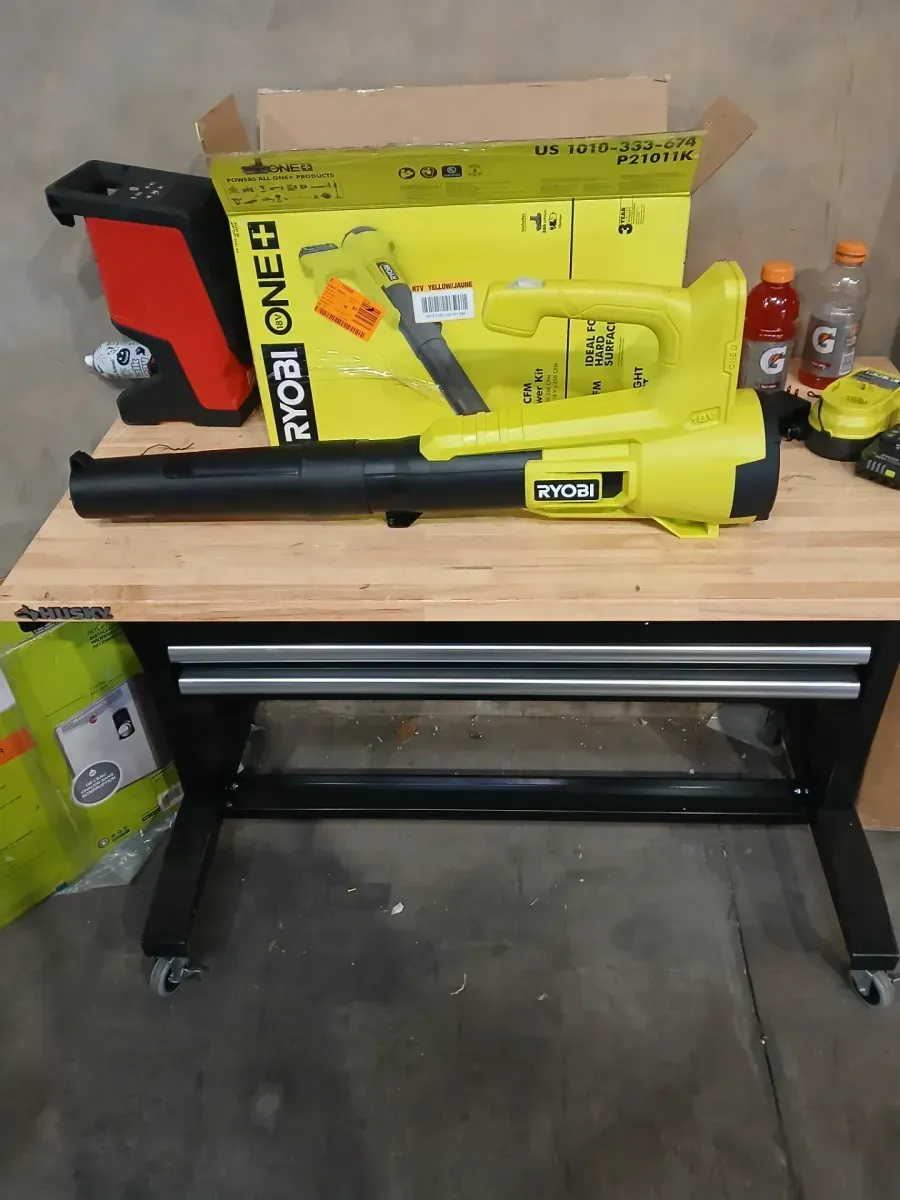 ONE+ 18V 90 MPH 250 CFM Cordless Battery Leaf Blower/Sweeper with 2.0 Ah Battery and Charger - image 3