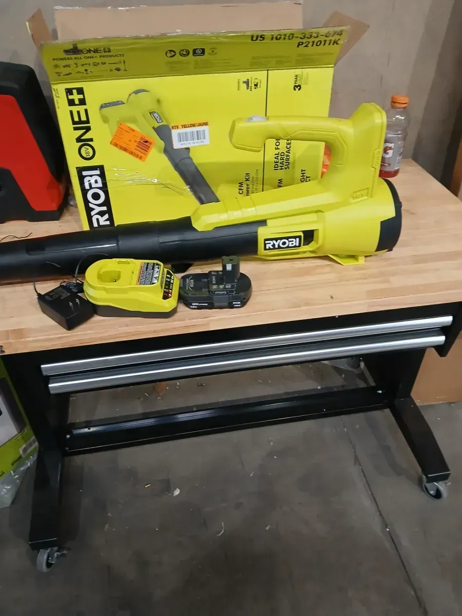 ONE+ 18V 90 MPH 250 CFM Cordless Battery Leaf Blower/Sweeper with 2.0 Ah Battery and Charger - image 4