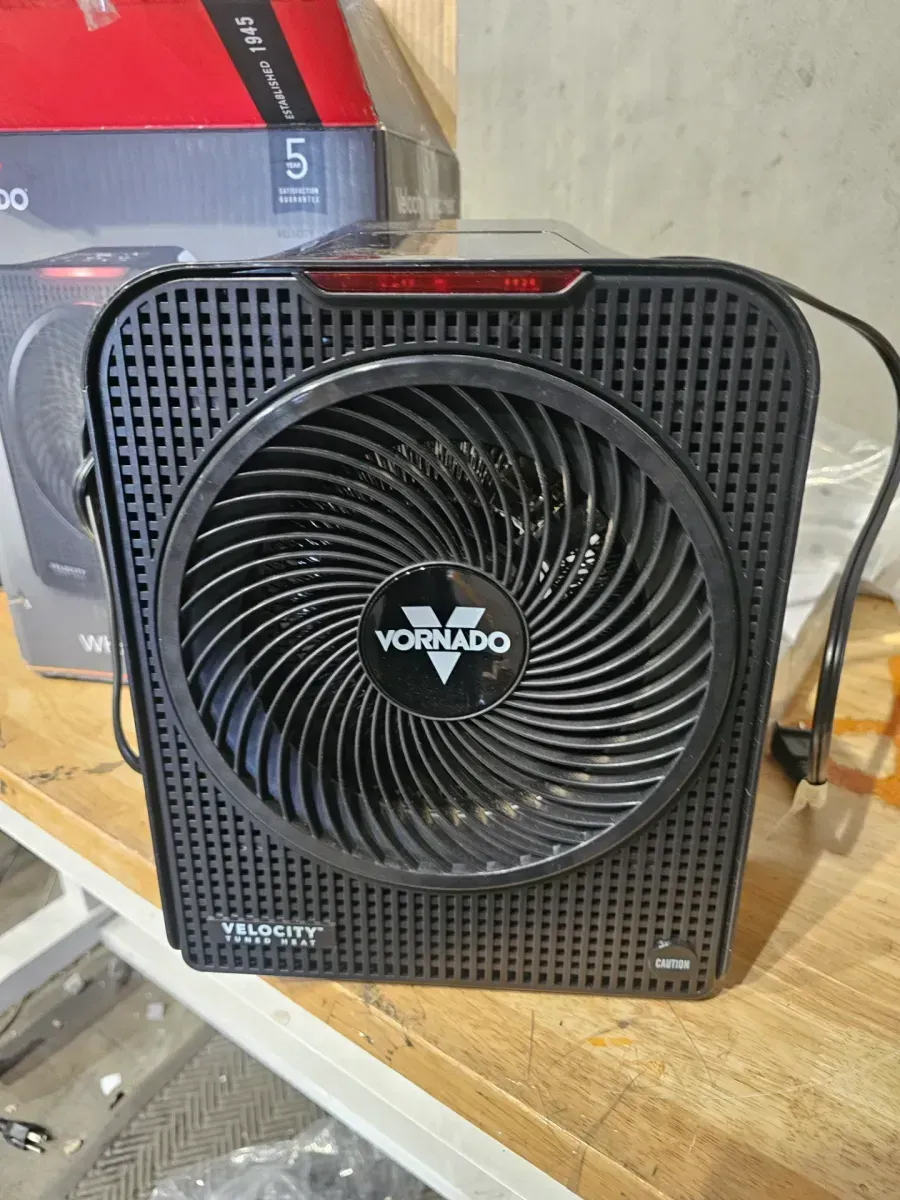 Forced Air Velocity 5 Whole Room 1500-Watt 5118 BTU Electric Space Fan Electric Heater Furnace, Black - image 2