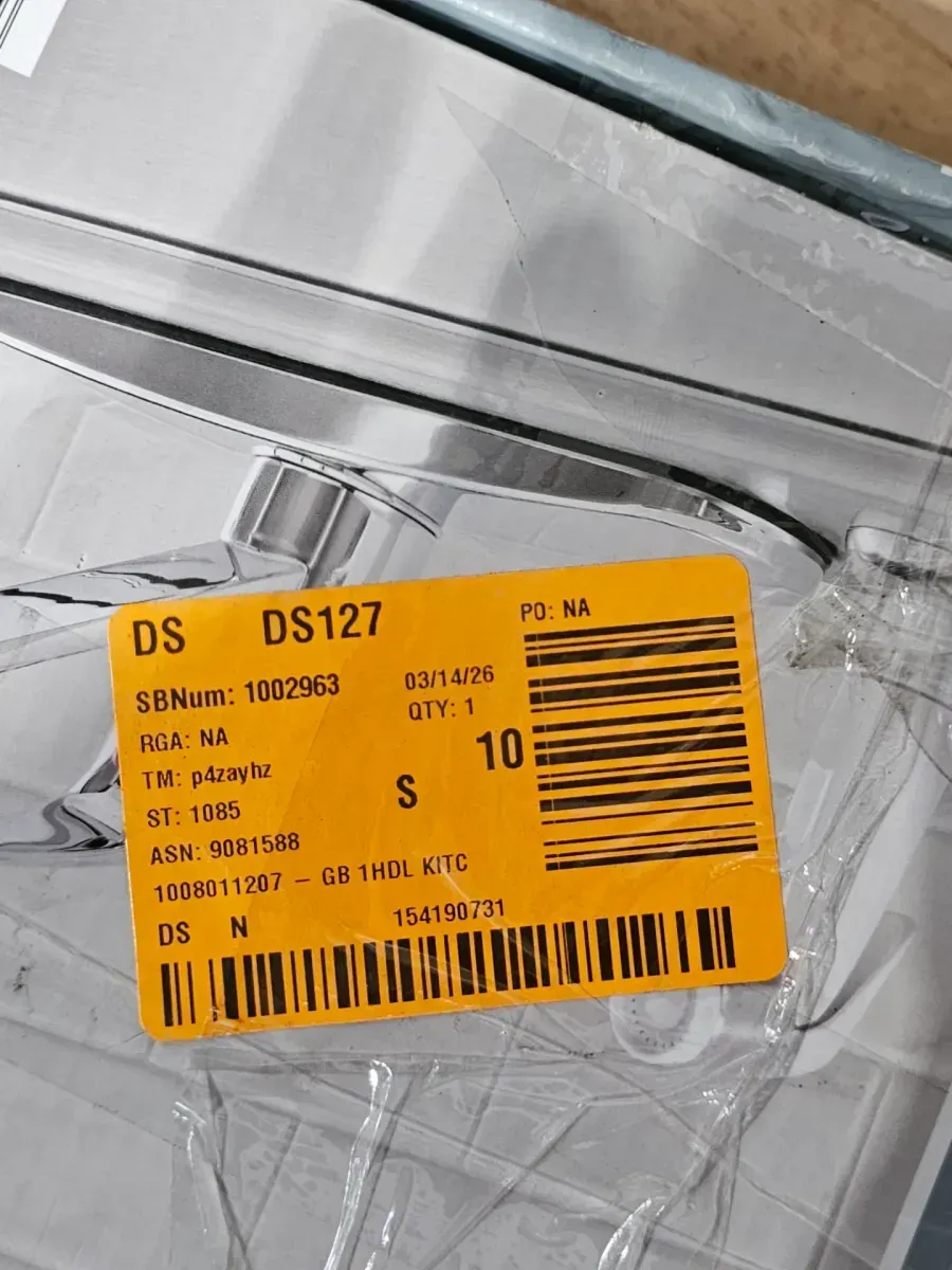 Single Handle Standard Kitchen Faucet in Chrome with White Side Sprayer - image 4