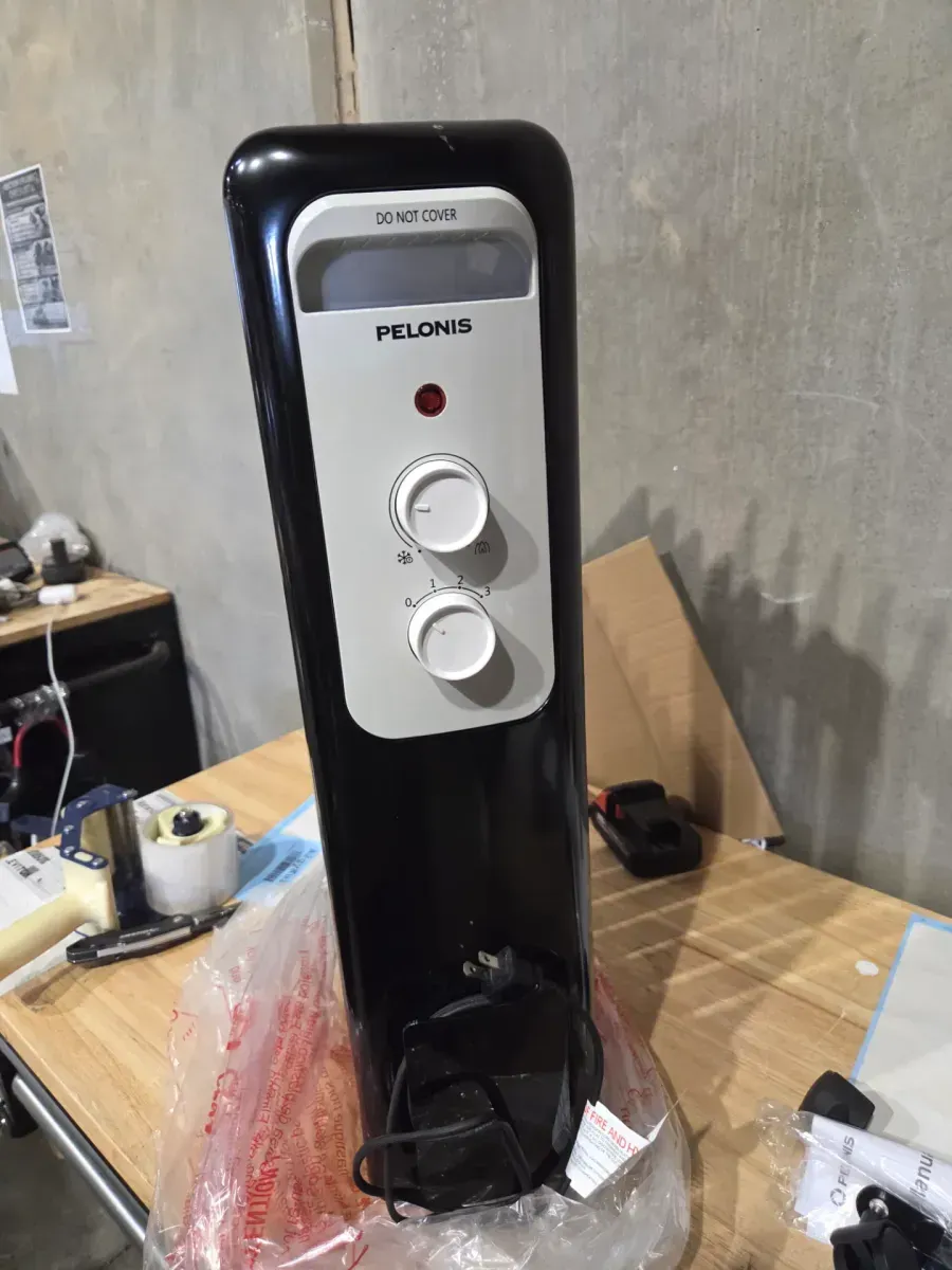 Pelonis Portable Oil-Filled Radiator Space Heater - image 2
