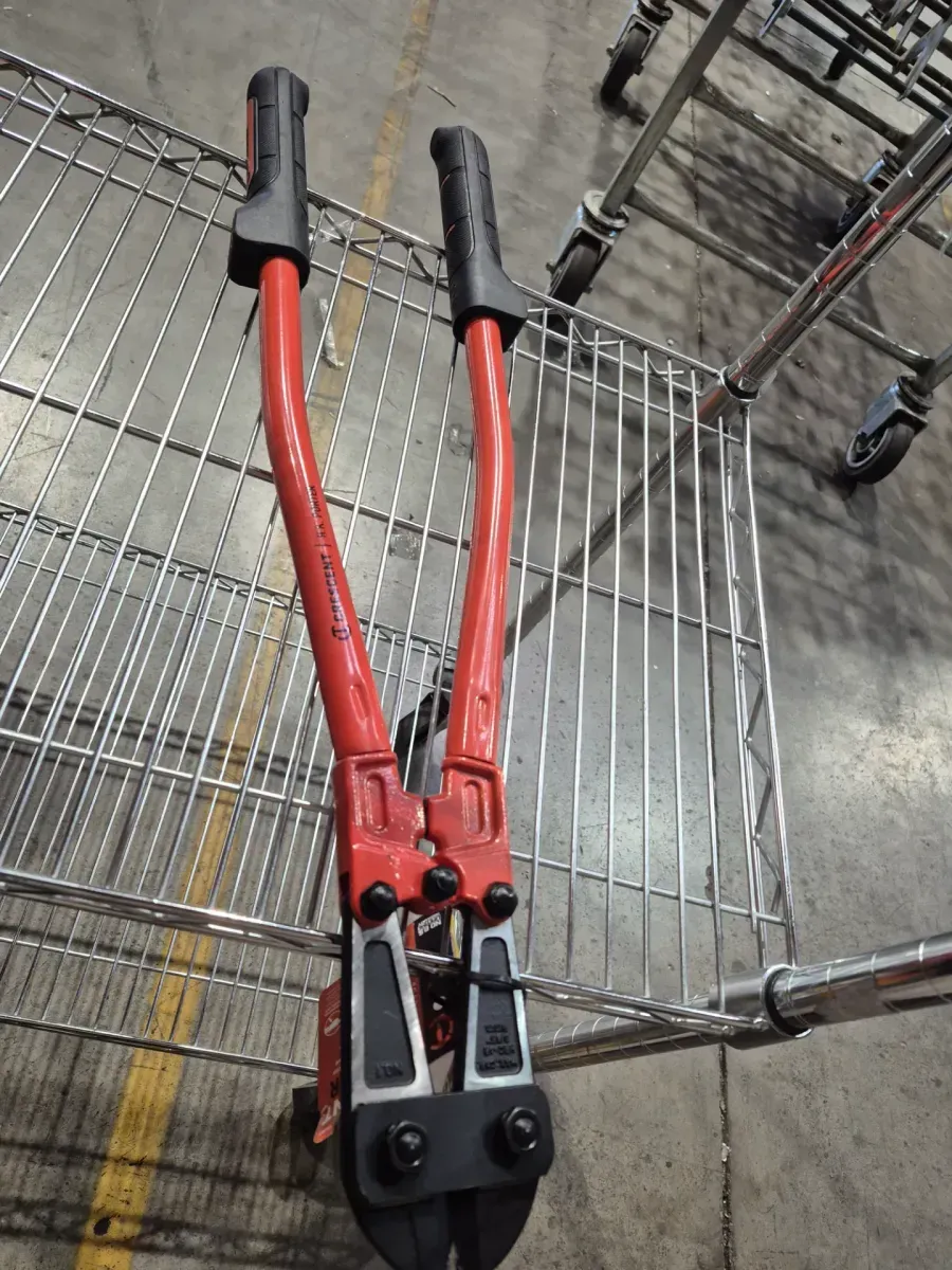 Crescent Heavy-Duty Bolt Cutters - image 3