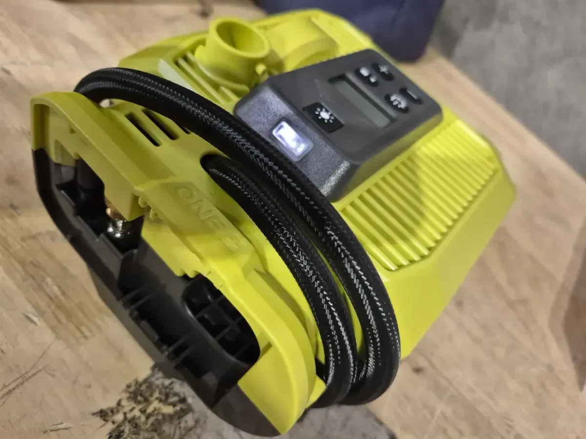 ONE+ 18V Cordless Dual Function Inflator/Deflator(Tool Only) - image 5