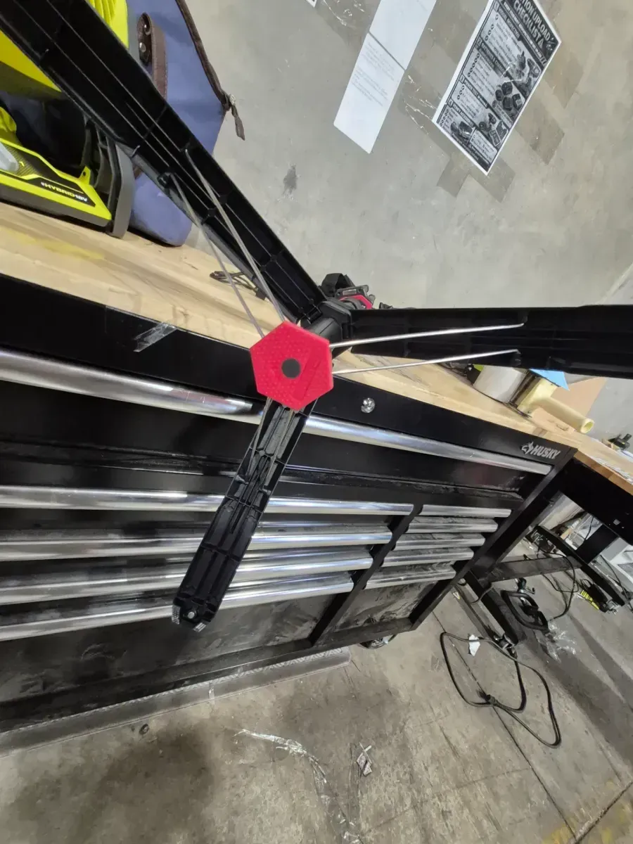 2200-Lumen Tripod - image 6