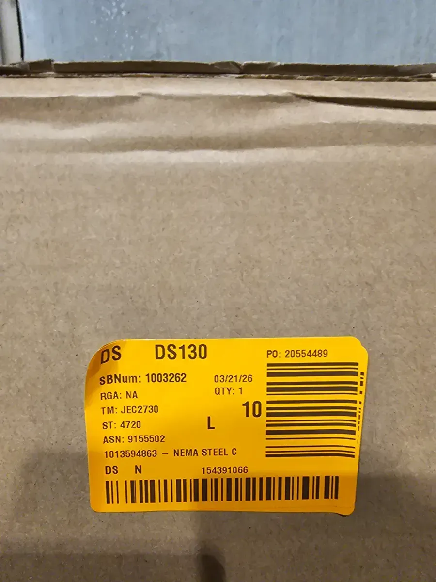 Wall-Mount Metal Electrical Enclosure Box with Lock - image 2