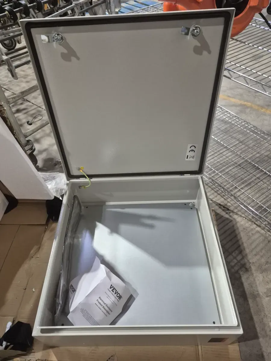Wall-Mount Metal Electrical Enclosure Box with Lock - image 4