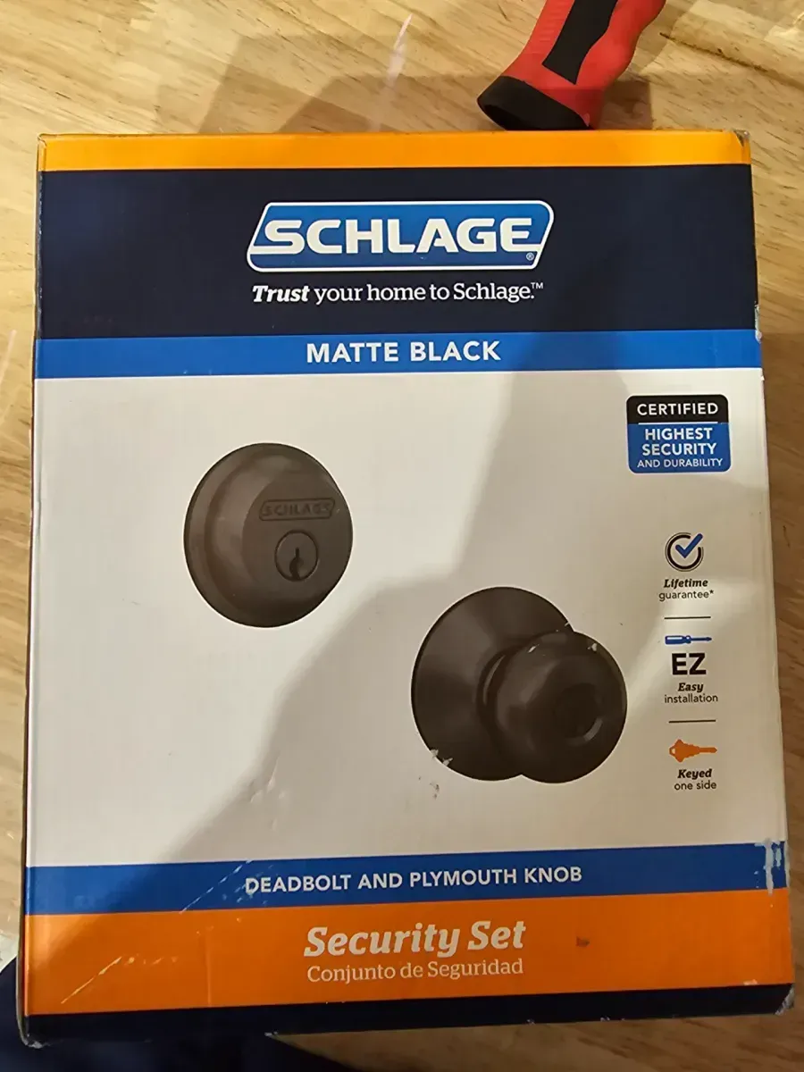 Schlage Keyed Entry Door Knob and Single Cylinder Deadbolt Combo Pack in Matte Black - image 4