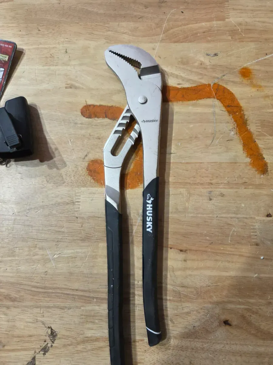 Husky Groove Joint Pliers - image 1