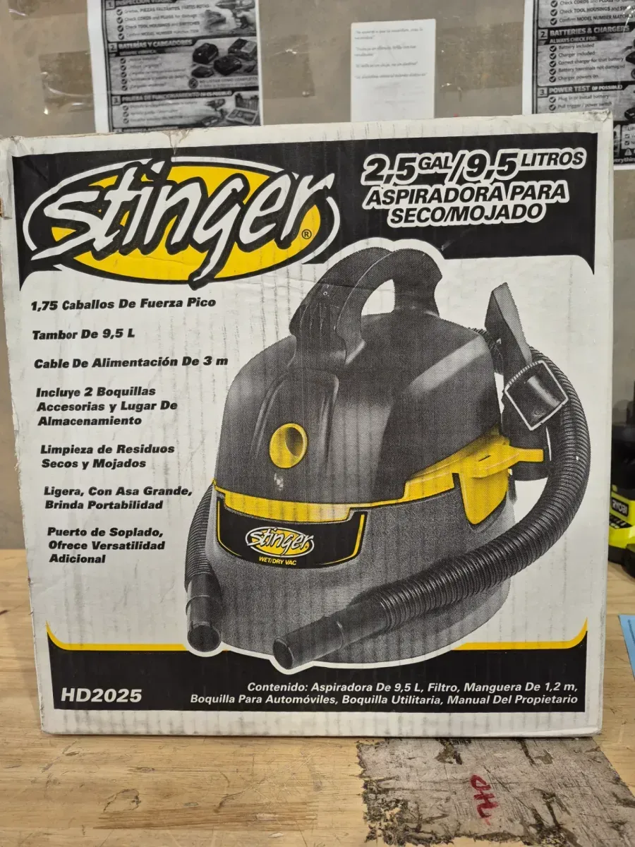 Stinger Beechy Vac 1.5 Gallon Portable Wet/Dry Vacuum - image 2