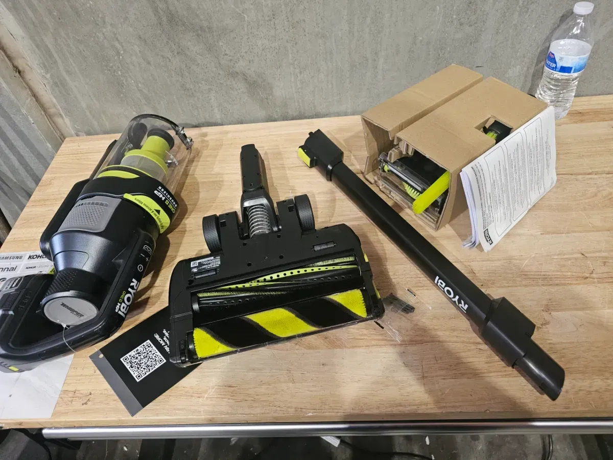 ONE+ HP 18V Brushless Cordless Advanced WHISPER Series Stick Vacuum Kit with Hand Vacuum, 4.0 Ah Battery, and Charger - image 4