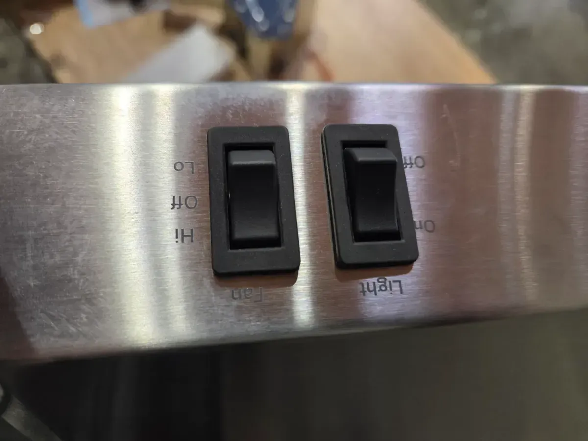 30 in. Over the Range Convertible Hood in Stainless Steel - image 4