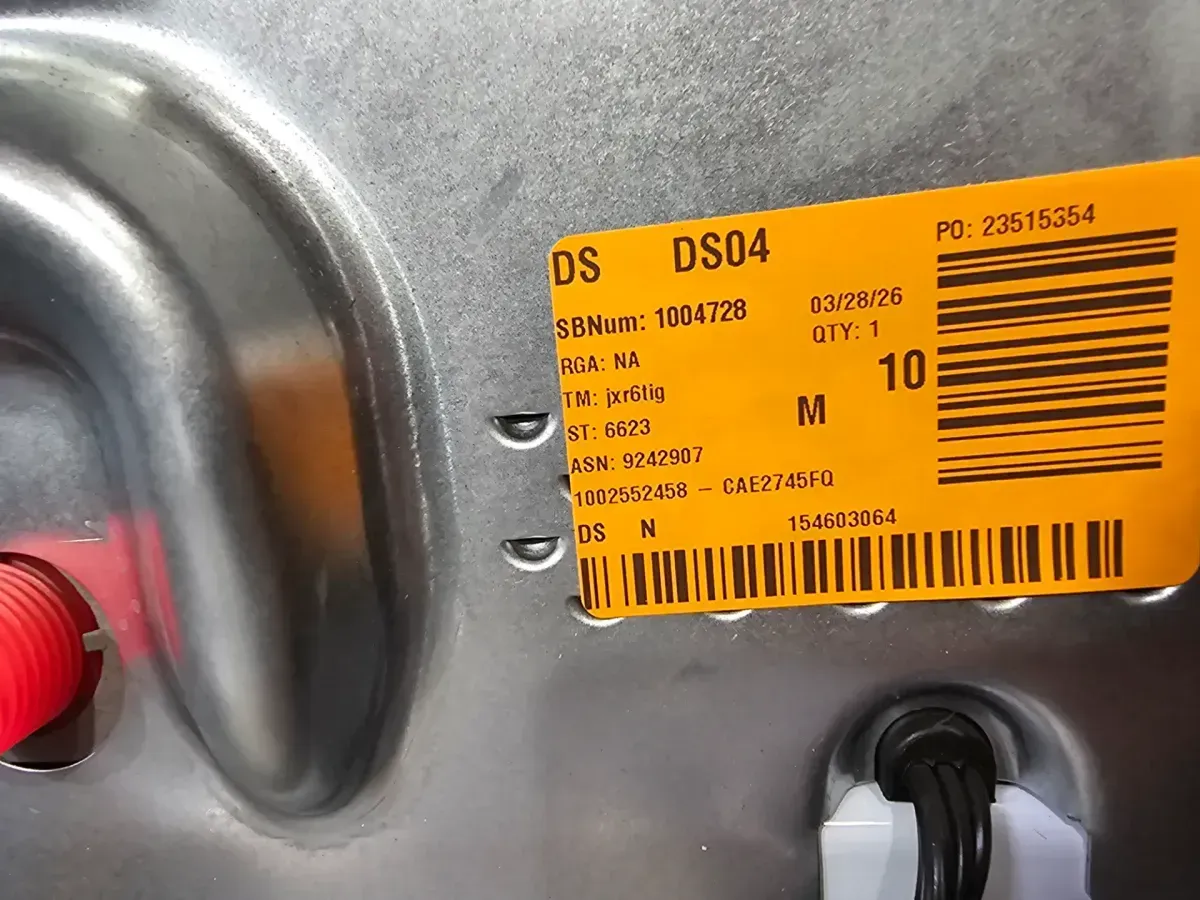 3.3 cu. ft. Commercial Top Load Washer with Factory-Installed Coin Slide - image 3