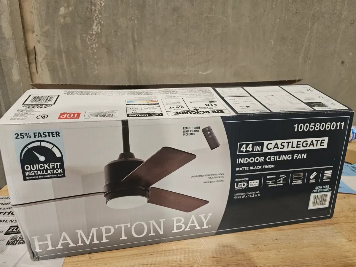 Castlegate 44 in. Indoor Integrated LED Matte Black Ceiling Fan with 3 Reversible Blades, Light Kit and Remote Control - image 3