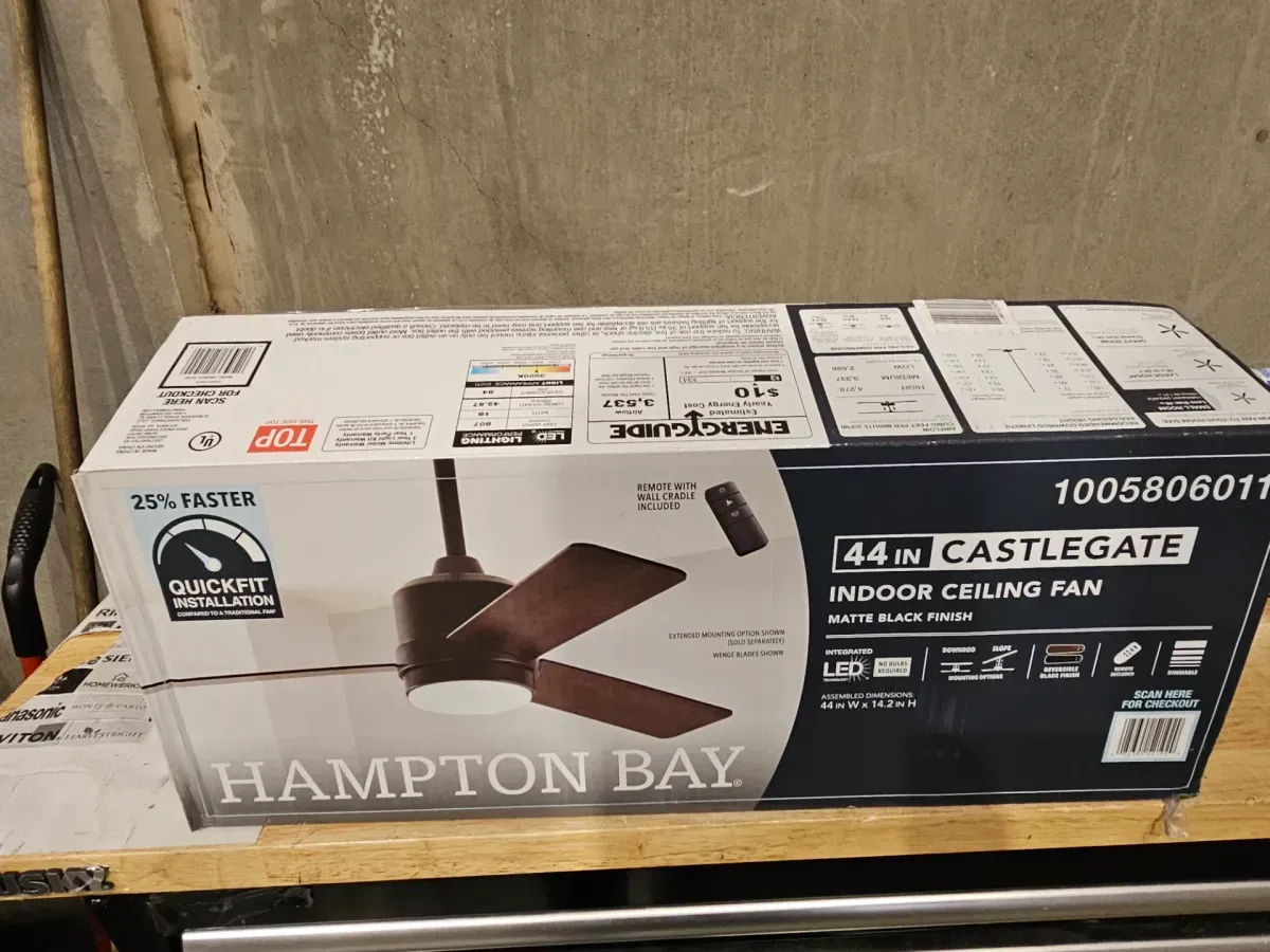 Castlegate 44 in. Indoor Integrated LED Matte Black Ceiling Fan with 3 Reversible Blades, Light Kit and Remote Control - image 3