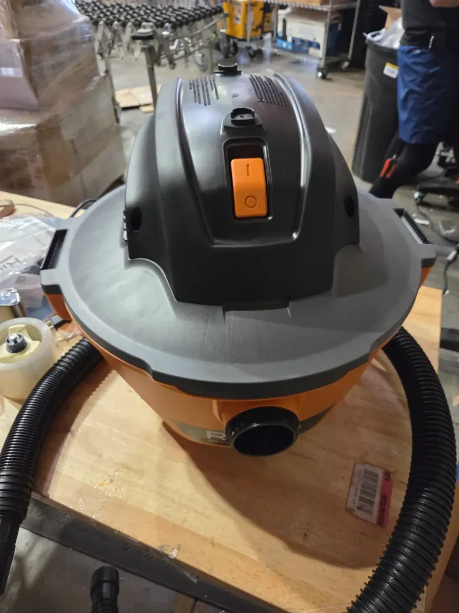 RIDGID 6 Gal. 3.5 Peak HP NXT Shop Vacuum Wet Dry Vac with General Debris Filter, Locking Hose and Attachments HD06001 - image 2