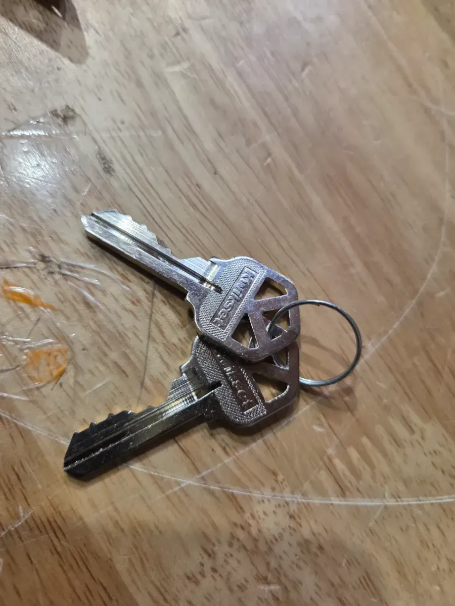 Kwikset Powerbolt 250 10-Button Keypad Venetian Bronze Transitional Electronic Deadbolt Door Lock - image 5