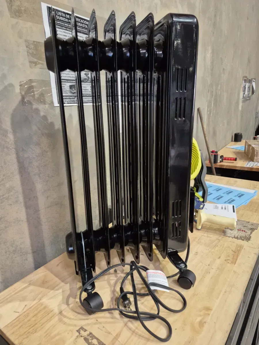 Pelonis Portable Oil-Filled Radiator Space Heater - image 5