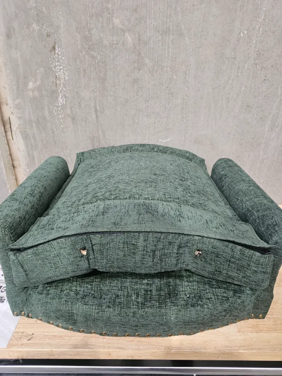 Olive Green Chenille Dining Chair, Upholstered Accent Chair with Curved Solid Wood Legs, Elegant Tufted Club ArmChair - image 4