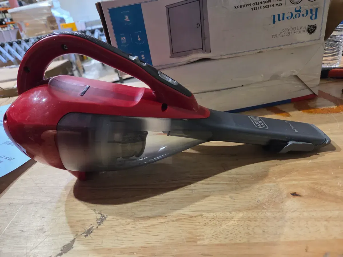 BLACK+DECKER Dust Buster 10.8-Volt Cordless Handheld Vacuum - image 2