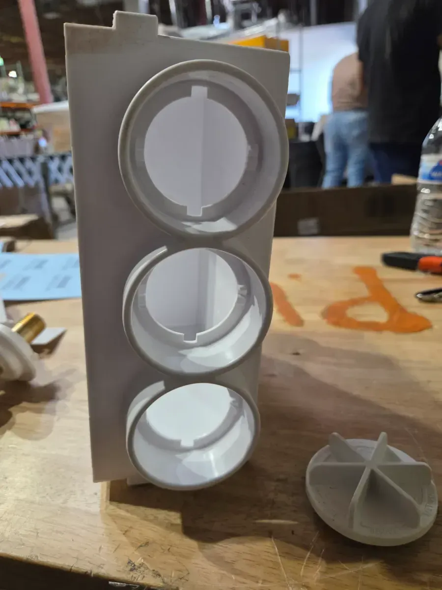 Quadtro 2 in. Copper Sweat Connection Washing Machine Outlet Box with Water Hammer Arresters - image 4