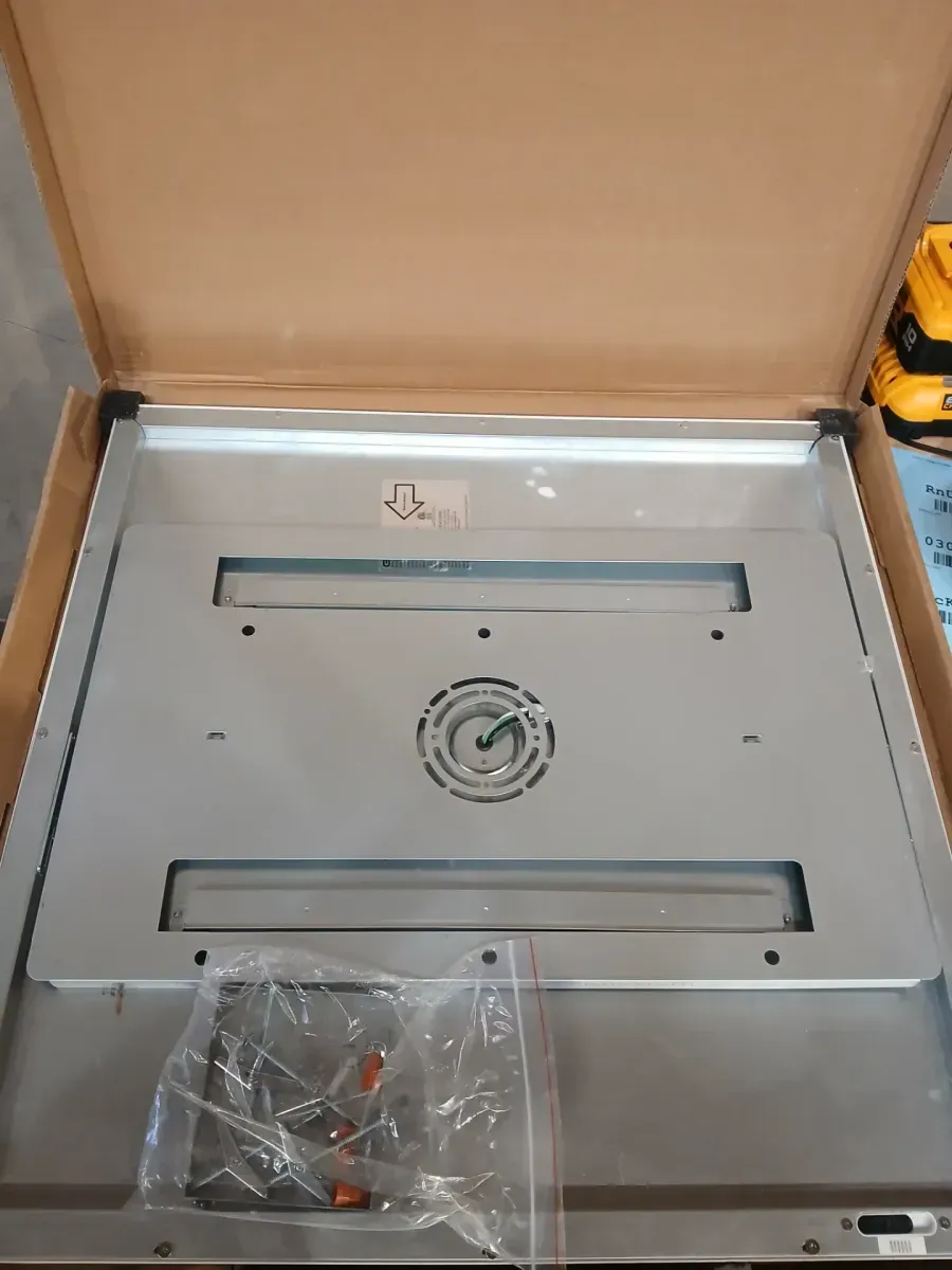 1-Pack 2 ft. x 2 ft. 4250 Lumens Non-Dimmable Integrated LED Flat Panel Ceiling Flush Mount Fixture Selectable 5CCT - image 3