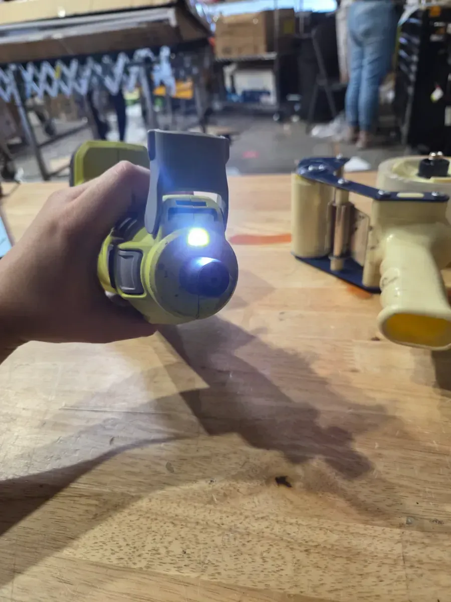 *** TOOL ONLY***ONE+ 18V Cordless 6-Tool Combo Kit with 1.5 Ah Battery, 4.0 Ah Battery, and Charger - image 4