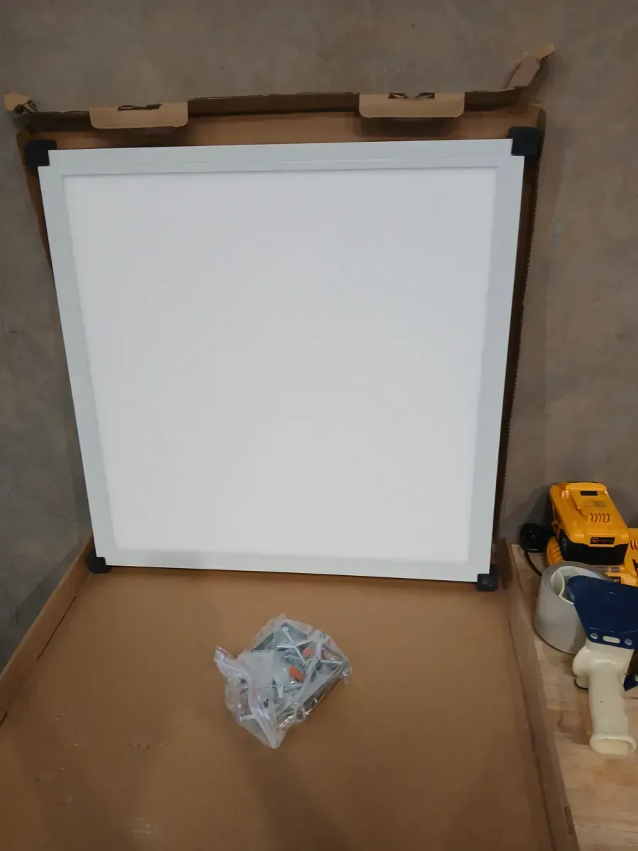 1-Pack 2 ft. x 2 ft. 4250 Lumens Non-Dimmable Integrated LED Flat Panel Ceiling Flush Mount Fixture Selectable 5CCT - image 4