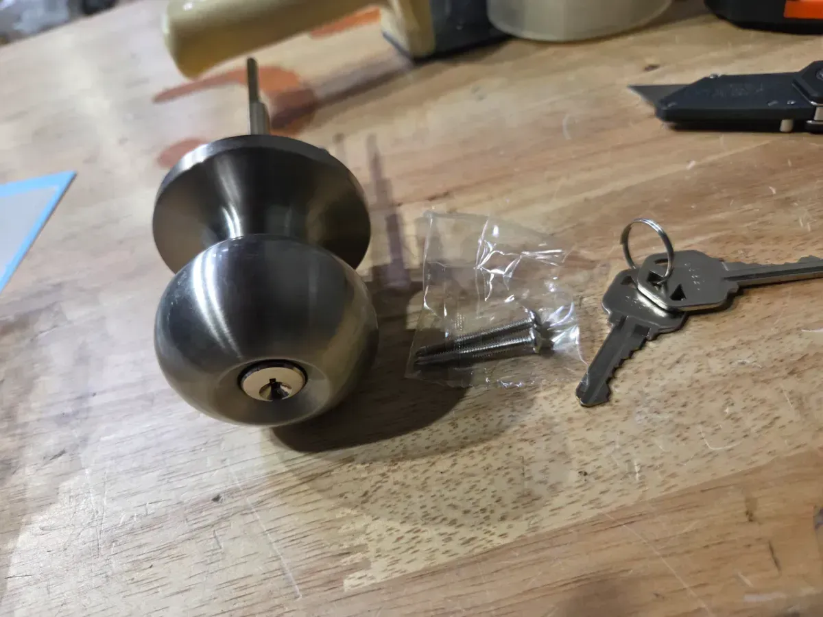 Keyless Satin Nickel Entry Door Knob - image 3