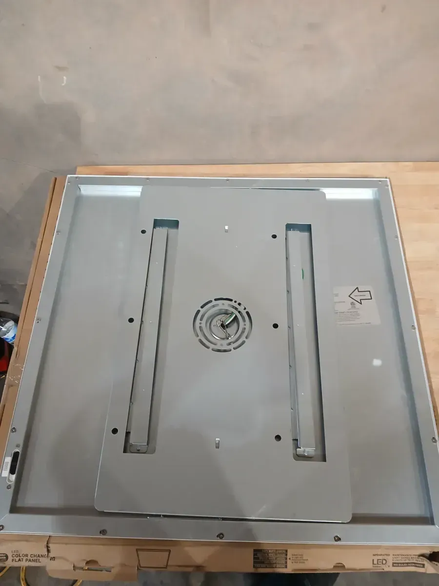 1-Pack 2 ft. x 2 ft. 4250 Lumens Non-Dimmable Integrated LED Flat Panel Ceiling Flush Mount Fixture Selectable 5CCT - image 3