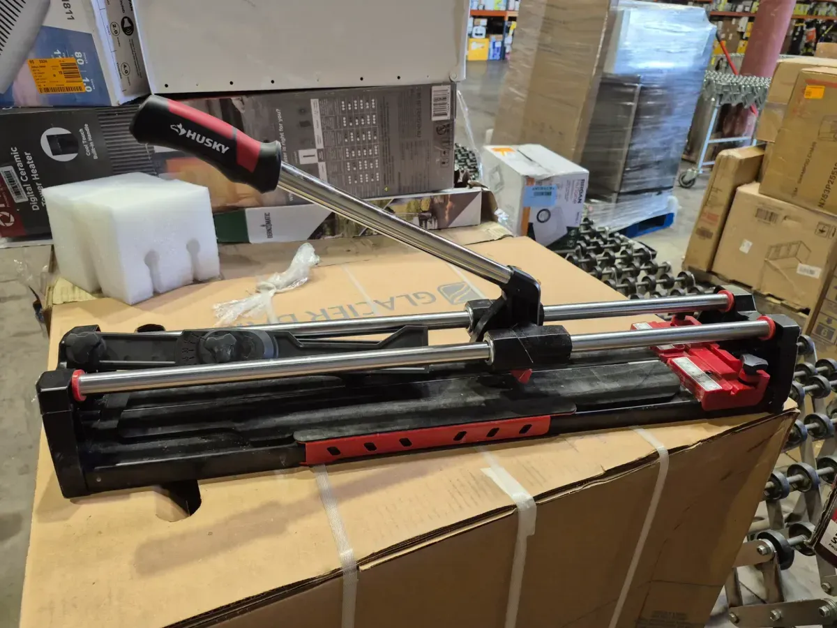 24 in. Tile Cutter with Tungsten Carbide Blade and Adjustable Gauge - image 4