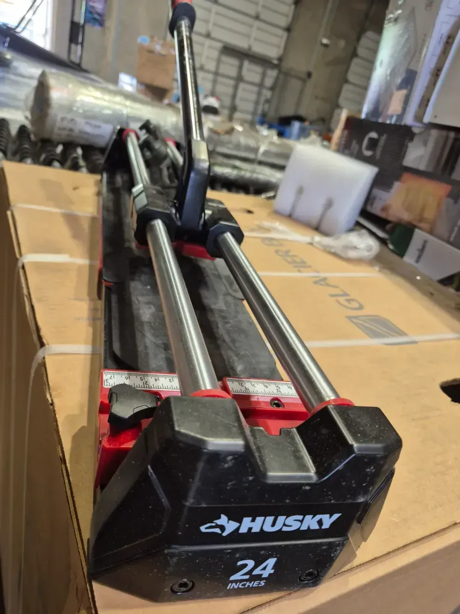 24 in. Tile Cutter with Tungsten Carbide Blade and Adjustable Gauge - image 5