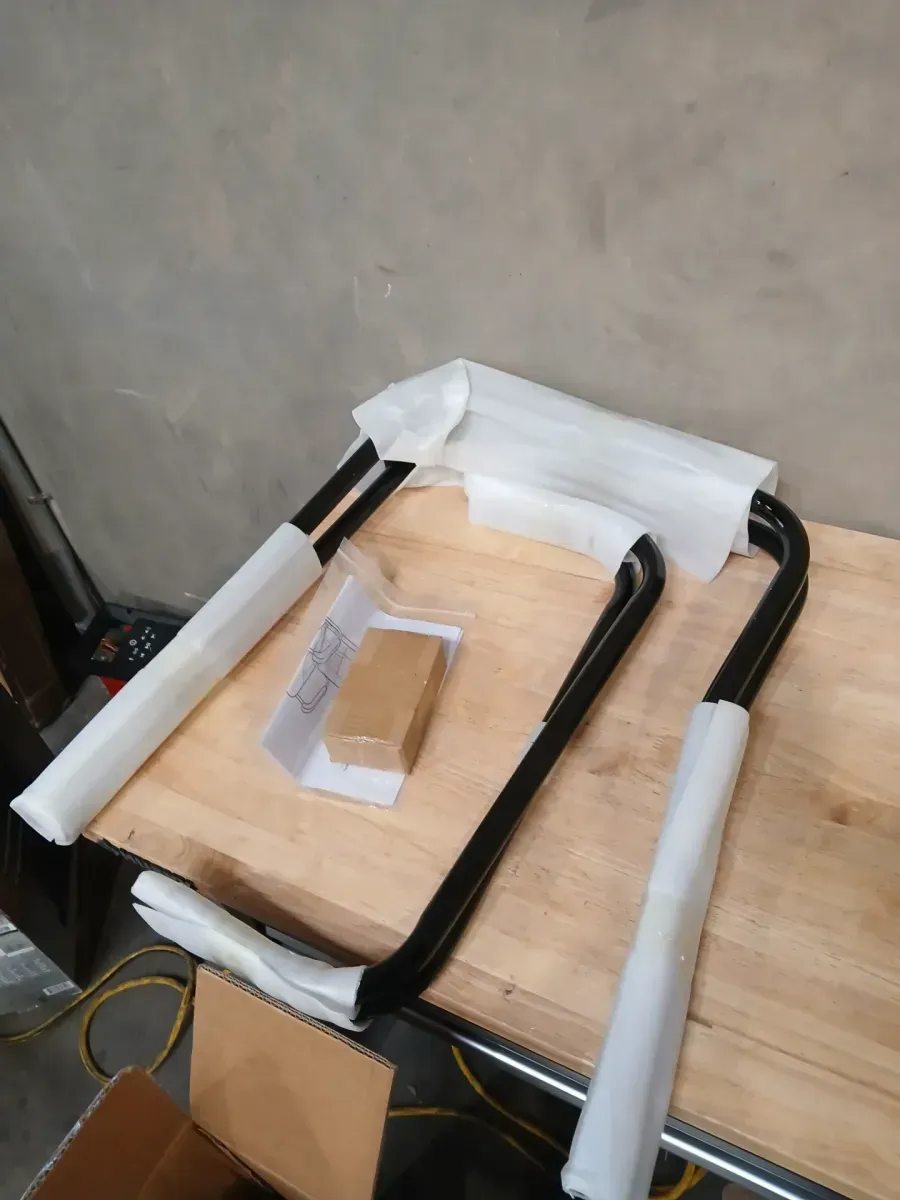 PU Leather Reclining Salon Chair Shampoo Chair for Barber Hair Stylist Chair Auto Recline Spa Beauty Equipment in Black - image 4