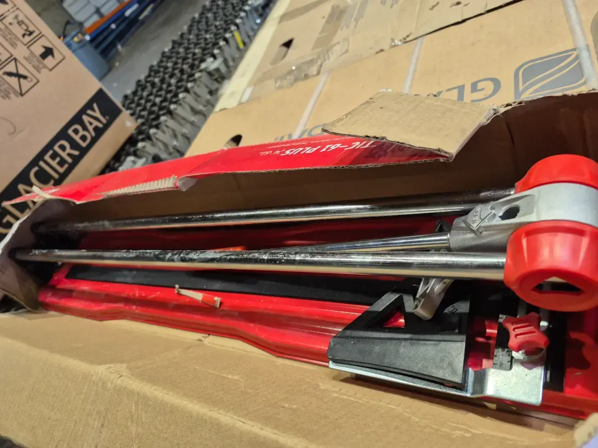 Rubi Practic 61 Plus-24 in. Tile Cutter with Tungsten Carbide Blade and Roller Guide - image 4